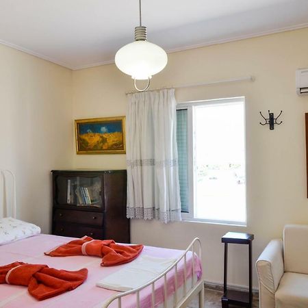 Sky Housetop Kalamata Exterior photo
